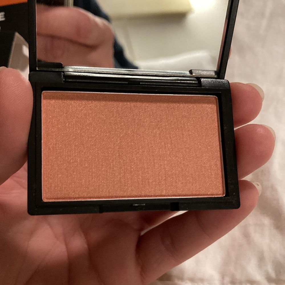 Phase Zero Blush in ‘Making Moves’